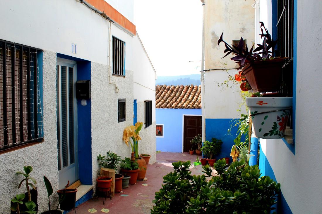 Pueblos con encanto en Valencia: Chelva y su acueducto romano
