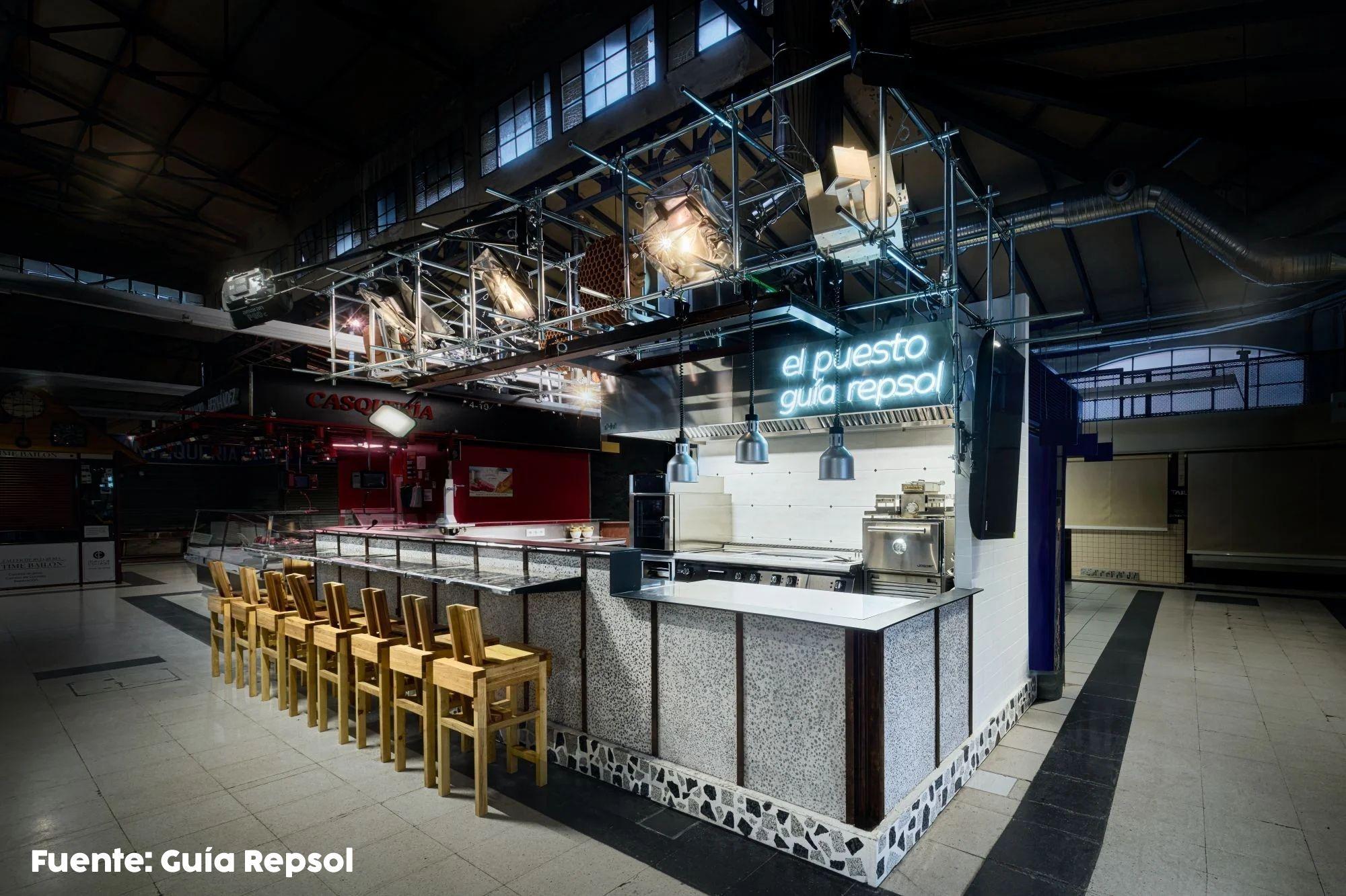 El Puesto Guía Repsol: el nuevo espacio gastronómico que acerca la alta cocina 